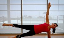 Move of the Week: Side Plank With Leg Lift