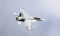 F-22 Stealth Jets Join Military Drills in S. Korea