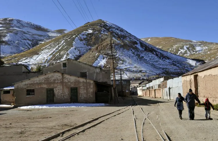 Most unfriendly countries: Bolivia was named the world's most unfriendly country in a new report. Pictured above, tourists walk in Pulacayo, a former mining center near the Uyuni salt flat, in the Potosi department, Bolivia on July 20, 2011. (Aizar Raldes/AFP/Getty Images)