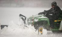 Midwest Snowstorm: Spring Transforms Into Winter