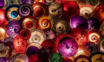 The Consummate Traveler – The Souvenir Capers