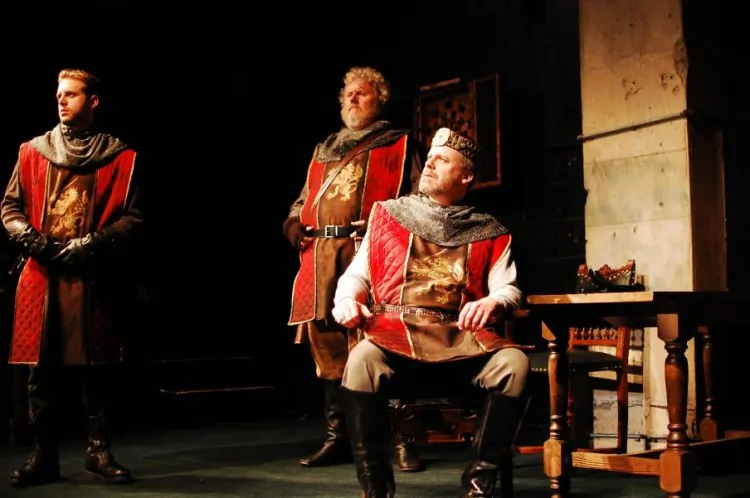 (L–R) Prince Hal (John Brummer), Falstaff (Dan Daily), and King Henry IV (Bradford Cover) appear in The Pearl Theatre production of “Henry IV, Part 1.” (Phillis Kwentoh)