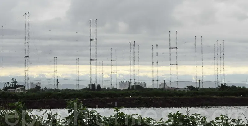 Radio Taiwan International (RTI) substation in Tianma has 20 antennas, each 75 meters high, forming a circle. Its coverage area is no. 1 in the world. RTI is planning to shut down its substations and end its contracts with Sound of Hope Radio and Radio Free Asia, which have been broadcasting uncensored news to the mainland. (Li Yuan/The Epoch Times)