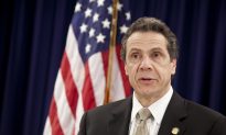 Gov. Cuomo Urges Credit Agencies to Assist Sandy Victims