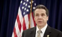 Gov. Cuomo Urges Credit Agencies to Assist Sandy Victims