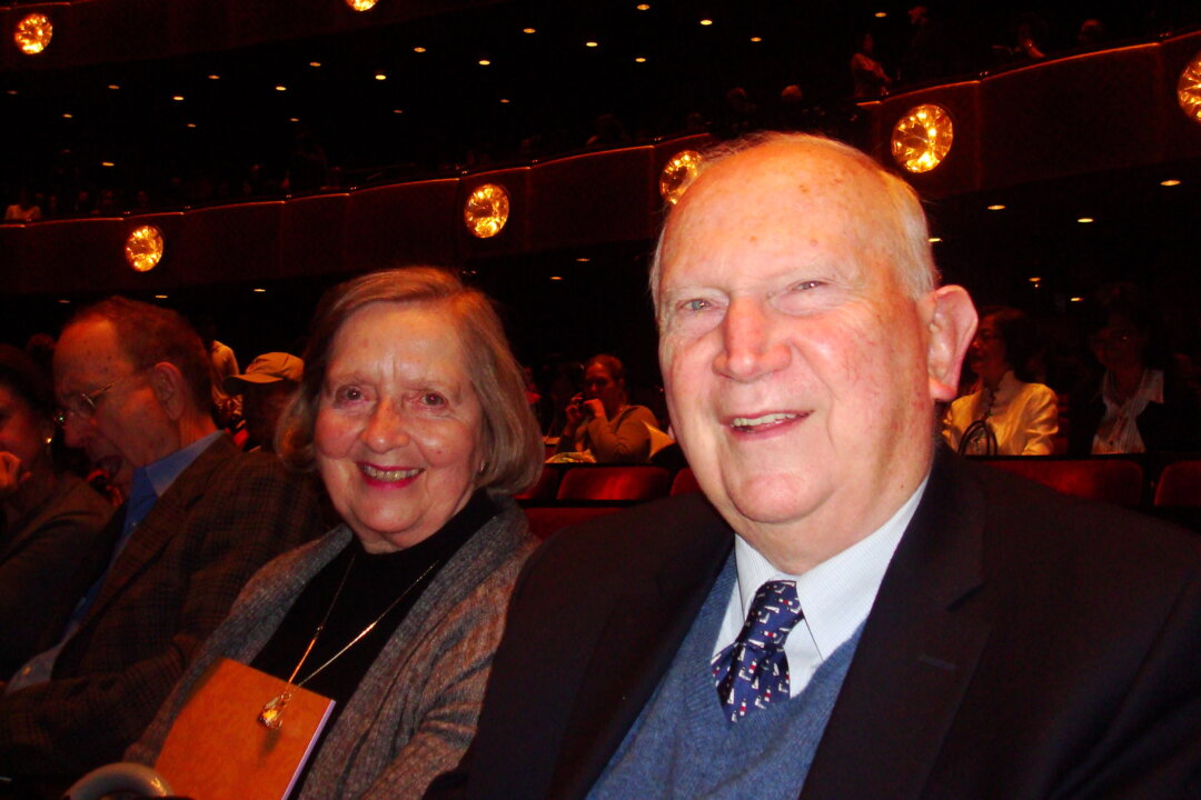 Ken Kinsley, founder of the Kinsley Group, and his wife, Carol,  at the Shen Yun Performing Arts at Lincoln Center on April 25, 2013 in New York City. (Aric Chen/The Epoch Times)