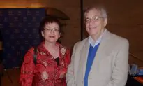 Former Ballet Dancer Says Shen Yun ‘A Treasure’