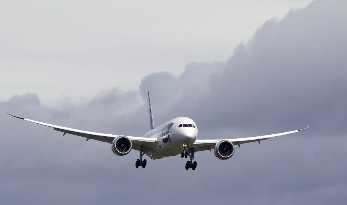 A file photo of a Boeing 787 Dreamliner landing at Paine Field in Everett, Washington on April 5, 2013. Flight turbulence is expected to increase significantly as jet streams are intensified by climate change. (Stephen Brashear/Getty Images)