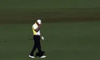 2-shot Penalty for Woods, No Disqualification