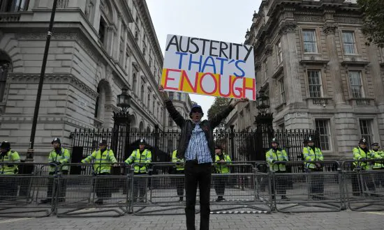 UK Avoids Recession: GDP Grows 0.3 Percent