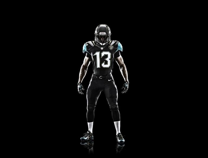 New Jaguars Uniforms Unveiled (Photos)