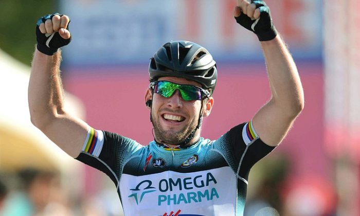 Omega Pharma-Quickstep sprinter mark Cavendish wins Stage Six of the 2013 Giro d’Italia, 169 kms from Bari to Margherita di Savoia, on May 9. (omegapharma-quickstep.com)