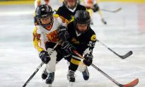 Primeau and Warriner Compete at Mega Ice Hockey 5’s