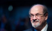 Author Salman Rushdie Attacked at NY Event, Has ‘Apparent Stab Wound’ in Neck: Police