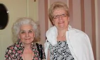 Former Ballet Dancer Feels Beauty and Laughter at Shen Yun