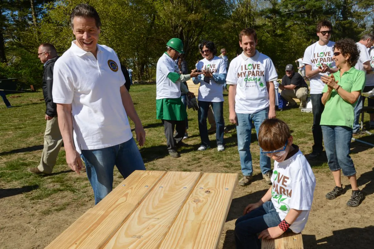 Governor Andrew M. Cuomo participating in the second annual "I Love My Park Day," at Franklin D. Roosevelt State Park in Westchester County, New York, May 4. (Courtesy of Gov. Andrew Cuomo)