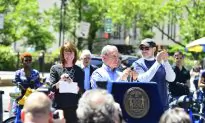 Bloomberg Kicks Off NYC Bike Share