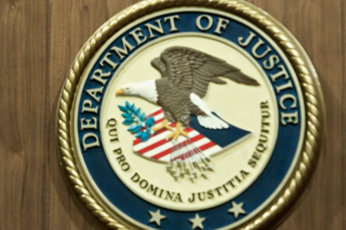 The Department of Justice seal. (Samira Bouaou/The Epoch Times)