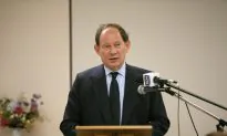 European Parliament Vice President Calls for Free Press in China