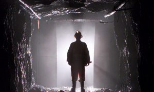 Migrant Workers Filling Most New Jobs, Study Finds