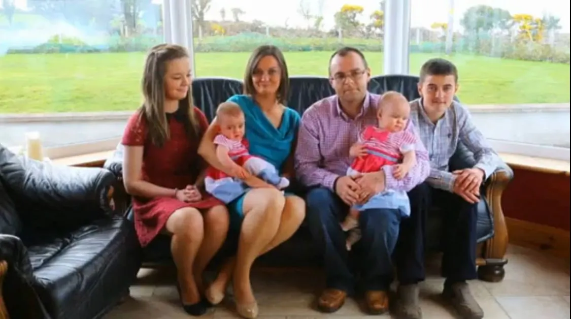 The family after the birth went through. (Screenshot/AOL)