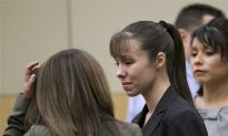 Jodi Arias Trial: Experts Weigh in on Decision to Represent Herself