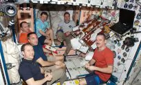 Astronauts Arrive Back to Earth