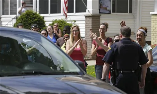 Amanda Berry Returns Home [Video]