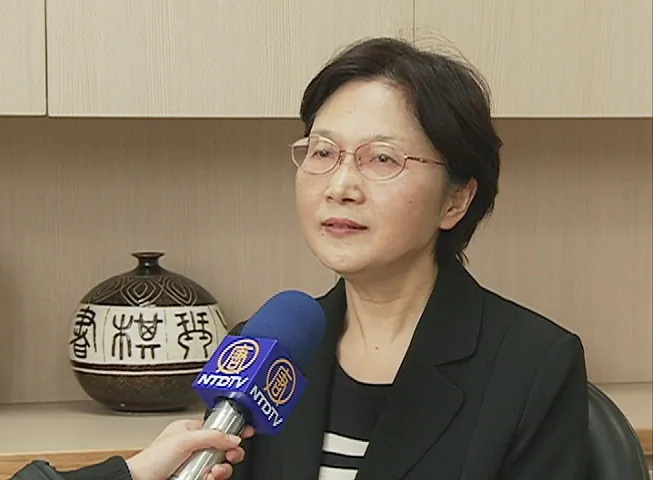 Ruey-lan Chang, the head of New Tang Dynasty, Asia-Pacific, talks to a reporter about the successful renewal of the company's contract with Chunghwa Telecom, the largest telecommunications company in Taiwan. (Screenshot via The Epoch Times)