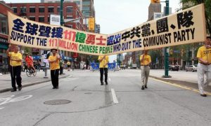 Chinese Film Projectionists, Once Propaganda Stalwarts, Say They’re Through With Party