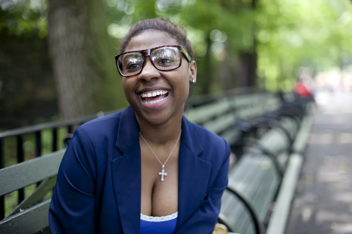 Damila Howard sits at Dyckman Park in Washington Heights on May 29. Howard was one of 20 individuals who recently won an “Inspirational African-American Leaders of New York” award. (Samira Bouaou/The Epoch Times)
