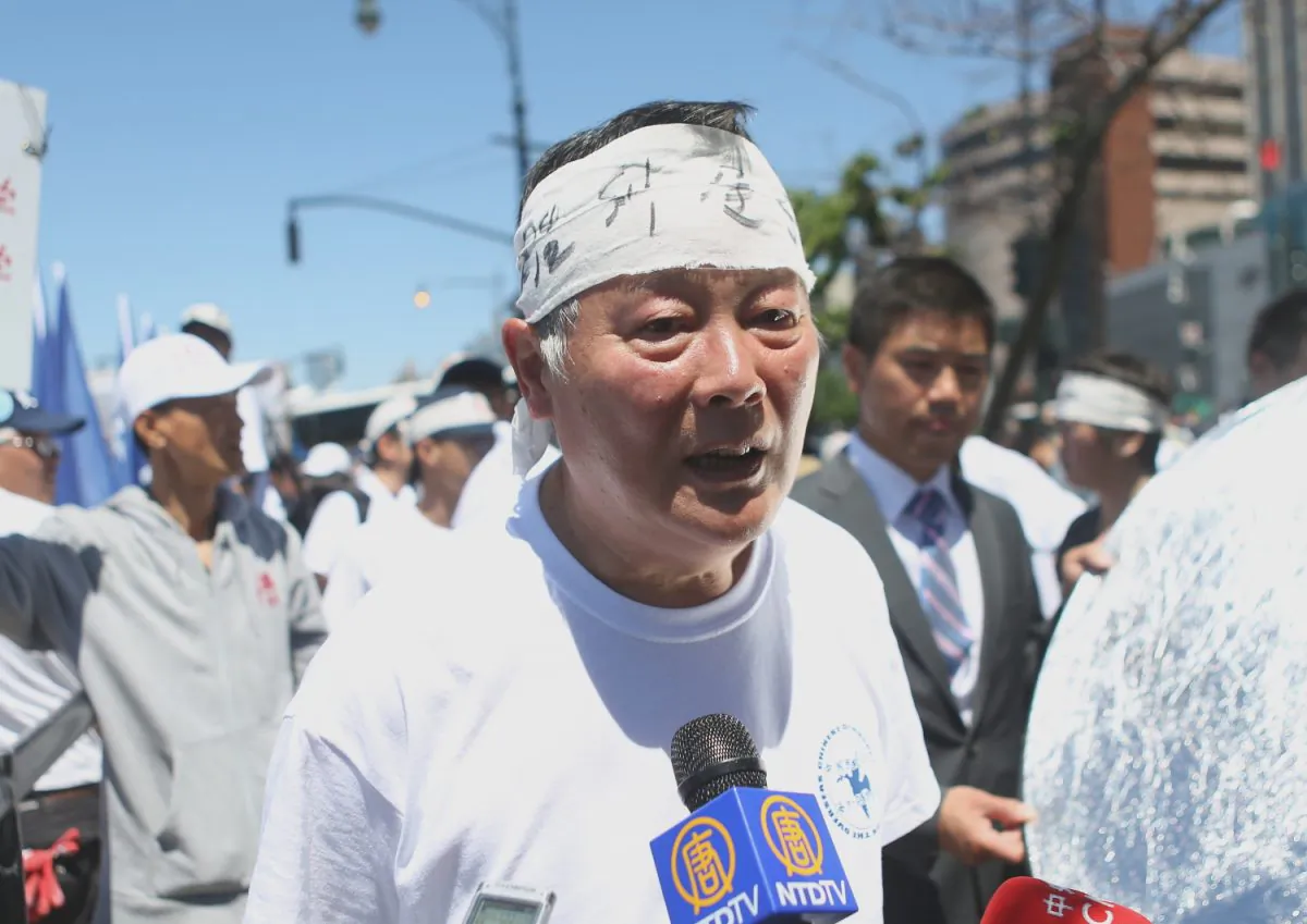 Chinese dissident Wei Jingsheng is pictured at the commemoration of the Tiananmen Square massacre held opposite the Chinese Consulate in New York City, on June 4, 2013. (The Epoch Times)