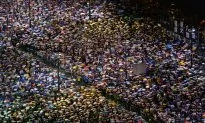 150,000 Gather in Hong Kong to Commemorate June 4 Victims