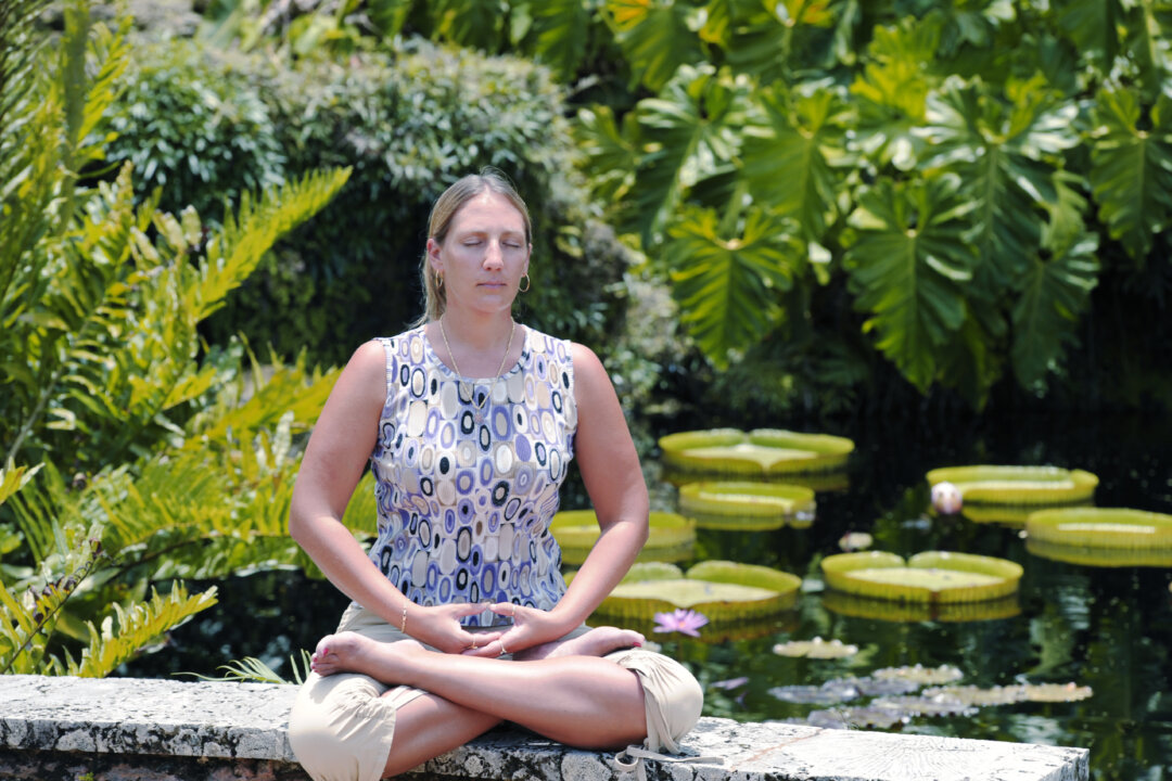 Beyond improving mood, meditation may also boost the immune system. (Epoch Times)