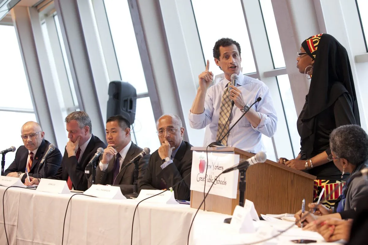 (L-R) Former City Councilman Sal Albanese, Public Advocate Bill de Blasio, City Comptroller John Liu, former NYC Comptroller Bill Thompson, and former Congressman Anthony Weiner at a forum hosted by New Yorkers for Great Public Schools at NYU’s Kimmel Center in Manhattan on May 28. (Samira Bouaou/The Epoch Times)