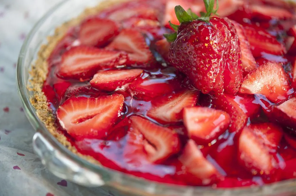 Fresh strawberry pie with cream cheese, and a nut crust. (Cat Rooney/The Epoch Times)