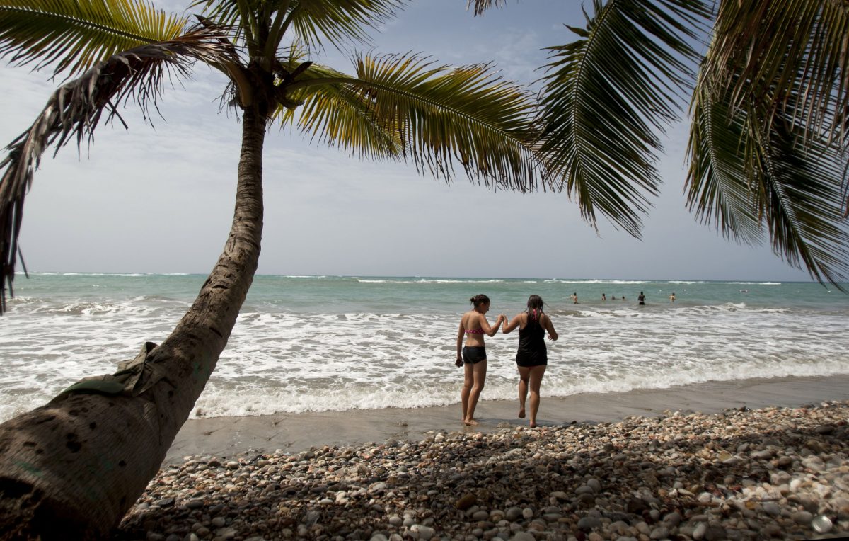NextImg:FBI Issues Warning to Americans Thinking of Traveling to Caribbean Country