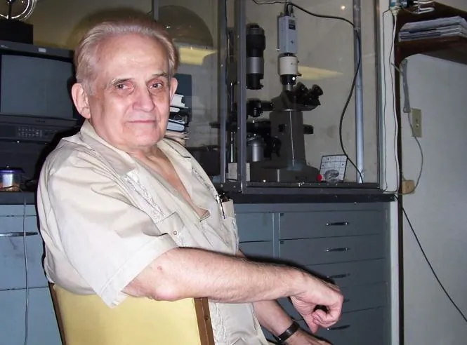 Cleve Backster in his San Diego lab in this file photo, where he investigates primary perception. (Courtesy of Cleve Backster)
