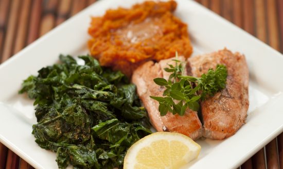 Curb Food Cravings With Sautéed Greens