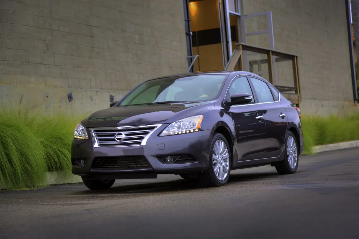 2013 Nissan Sentra (Courtesy of Nissan Canada)
