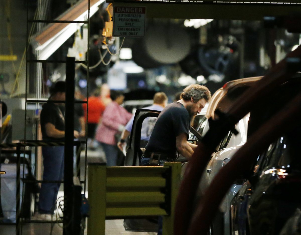 NextImg:Philadelphia Fed Manufacturing Index Crashes, Adding to Recession Concerns