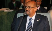 Sudan Swears in President Bashir, Wanted in War Crimes
