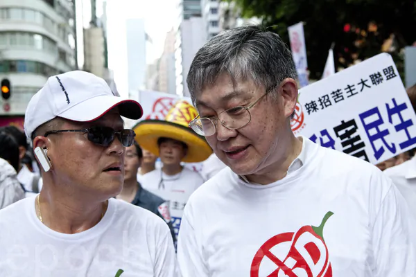 Hong Kong Billionaire Selling Out, Moving On