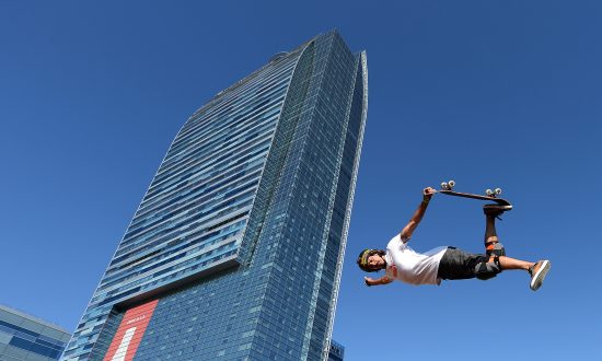 Bucky Lasek Takes Gold at X Games Los Angeles (+Video)