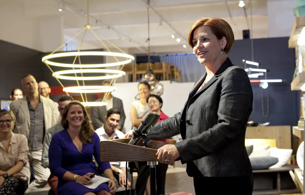 Mayoral candidate and City Council Speaker Christine Quinn announces a program to help New York designers design furnishings for planned city construction projects outside The Future Perfect, on Aug. 14. (Samira Bouaou/Epoch Times)