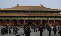 China Reduces Threshold for Tax Refunds for Foreign Tourists to Boost Consumption