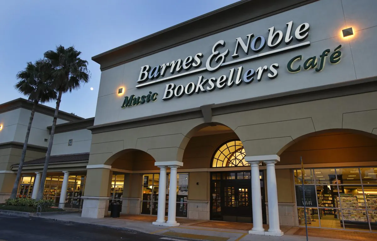 In this Sunday, Aug. 18, 2013 photo, a Barnes & Noble bookstore is seen in Orlando, Fla. On Tuesday, Aug. 20, 2013, Barnes & Noble releases quarterly financial results. (AP Photo/John Raoux)