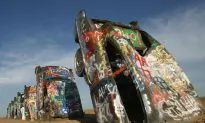 Weird America: 5 Strangest Roadside Attractions