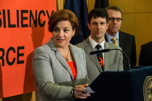 Quinn Puts Her Campaign Into Fifth Gear