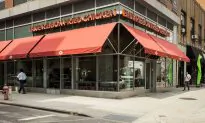 Blue Ribbon Fried Chicken Opens in NYC